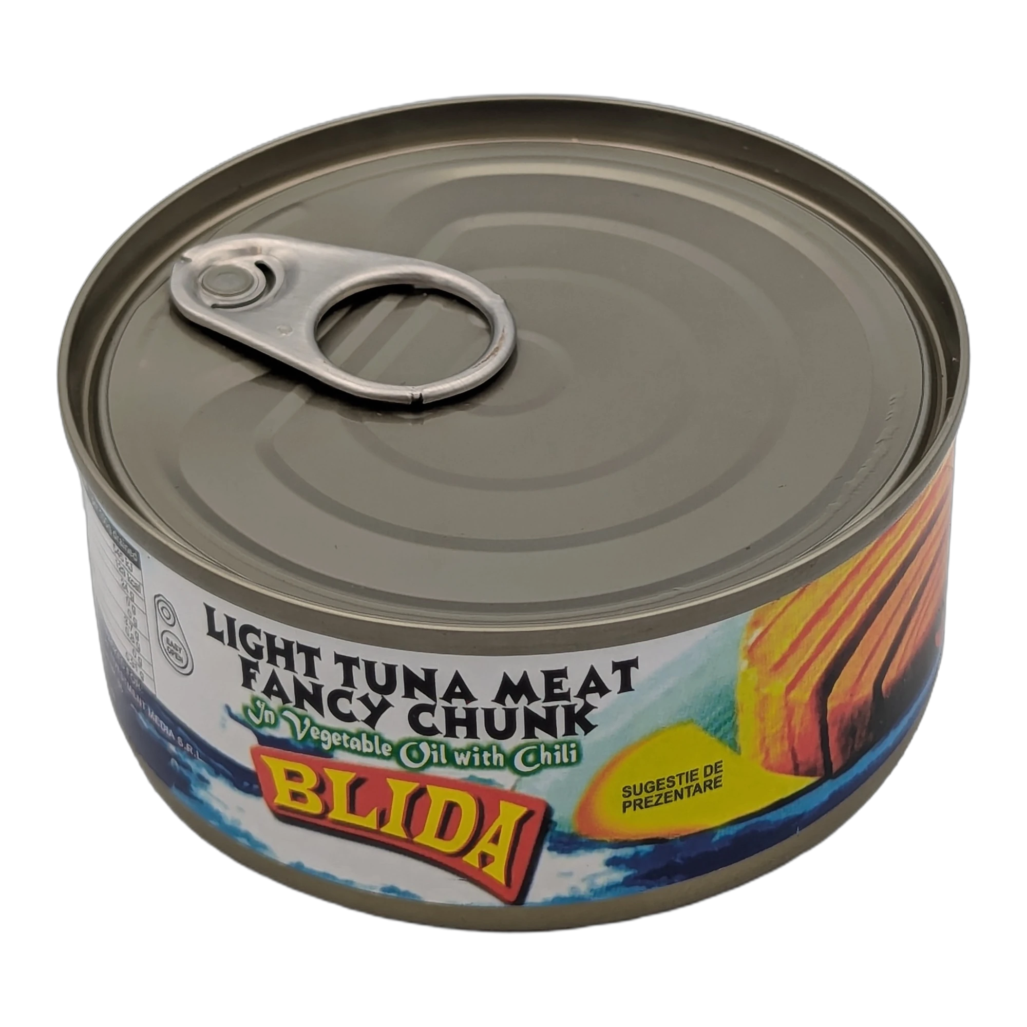 قطع تونة لحم فاتح فاخرة في الزيت النباتي مع الفلفل الحار