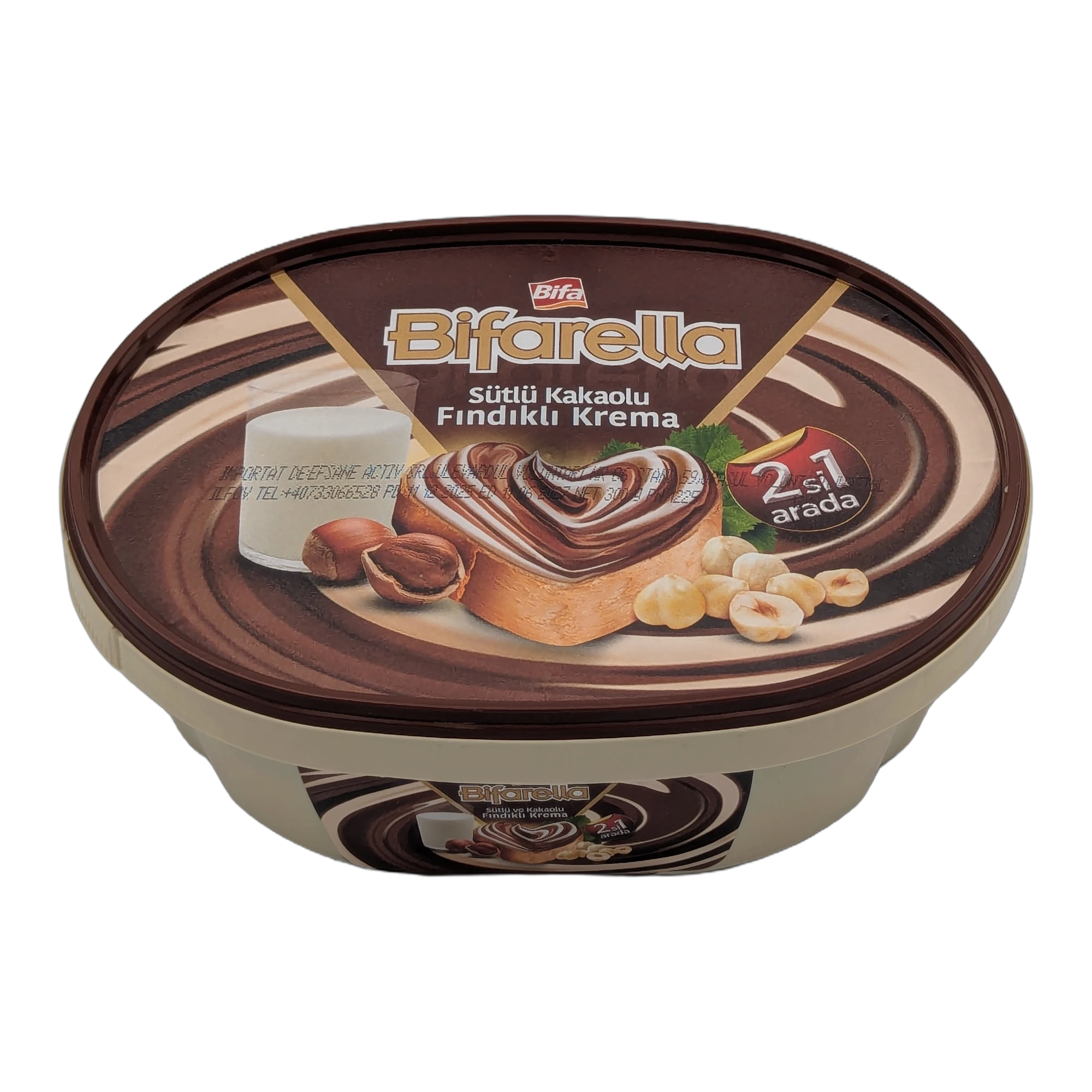 Cremă de ciocolată cu lapte și alune